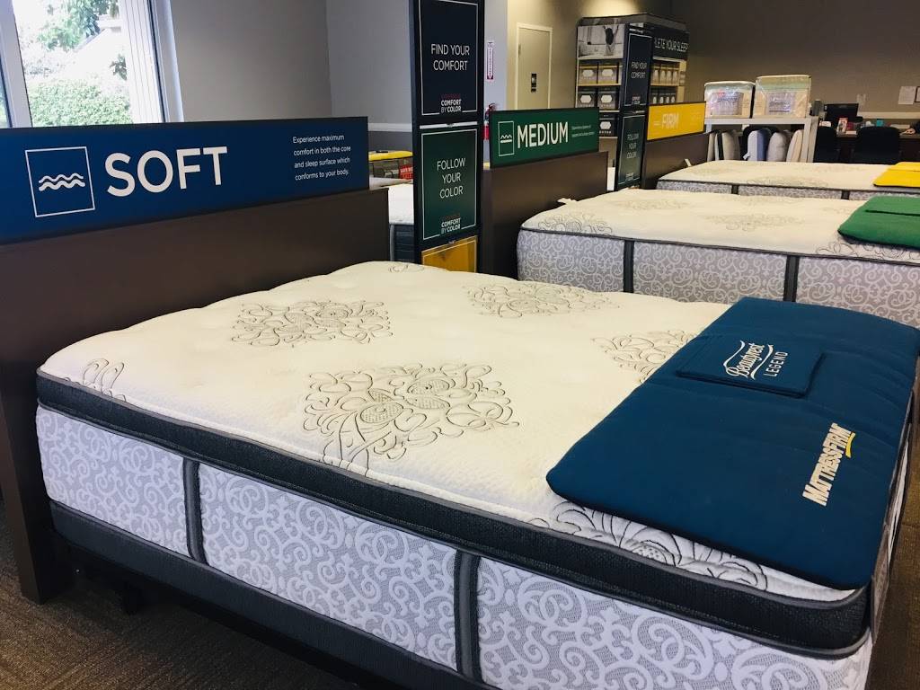 Mattress Firm Capitola | 2100 41st Ave, Capitola, CA 95010 | Phone: (831) 465-1111