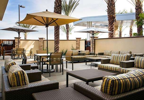 Fairfield Inn & Suites by Marriott Tustin Orange County | 15011 Newport Ave, Tustin, CA 92780 | Phone: (714) 258-9900