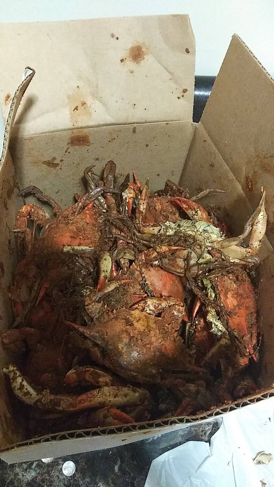 VINCES CRAB HOUSE | 7812 Wise Ave, Dundalk, MD 21222, USA | Phone: (410) 284-2722