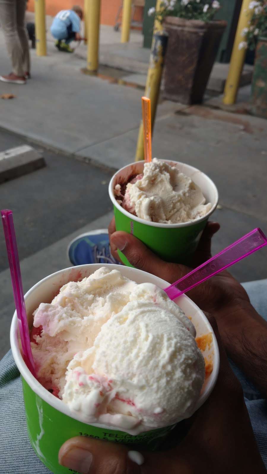 Mateo's Ice Cream & Fruit Bars, 4929 Sepulveda Blvd, Los Angeles, CA 90230