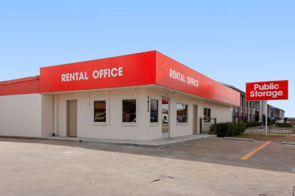 Public Storage | 1822 W Kingsley Rd, Garland, TX 75041, USA | Phone: (972) 905-6841