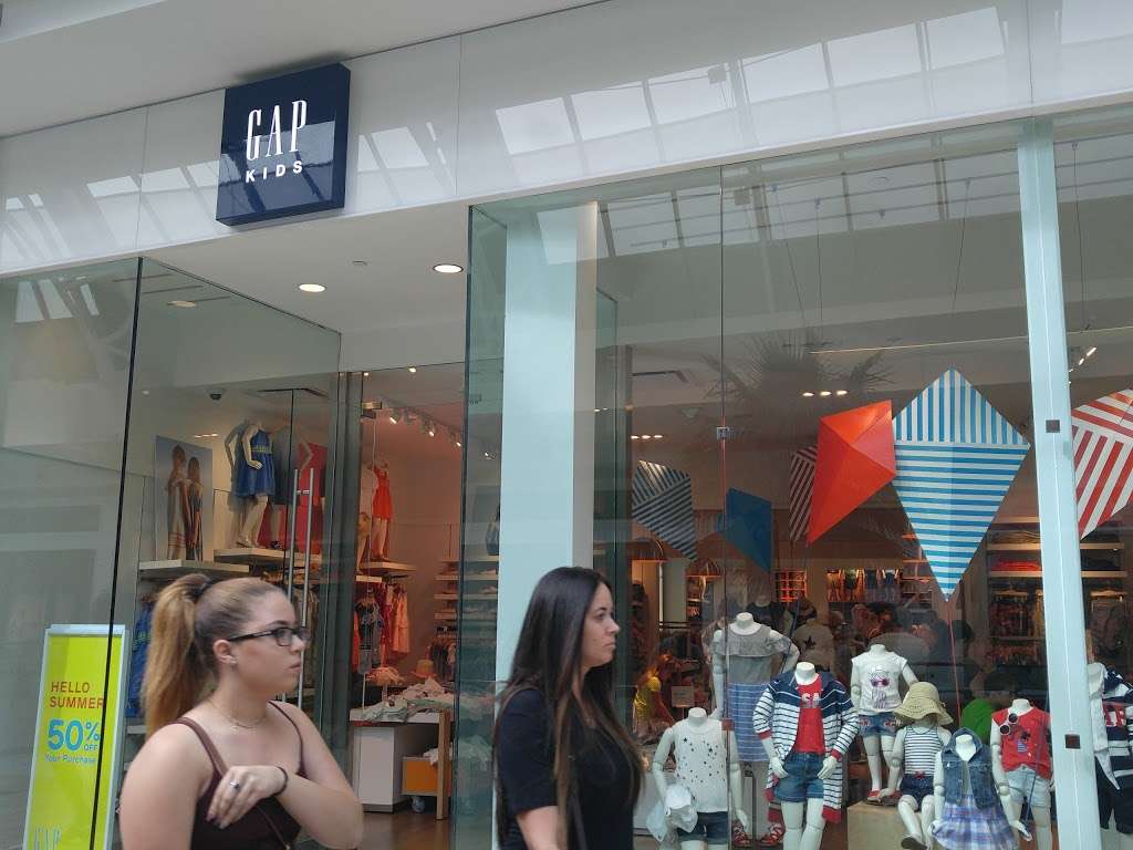 Gap Kids | MALL@ MILLENIA, 4200 Conroy Rd, Orlando, FL 32839, USA | Phone: (407) 345-1289