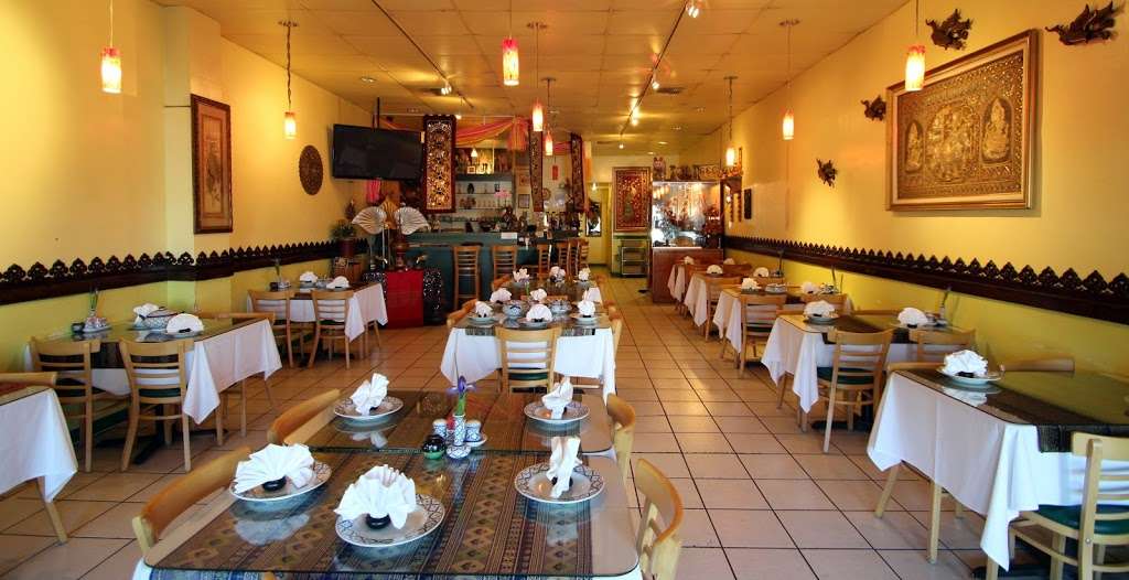 Salathai Thai Cuisine | 7258 Rosemead Blvd, San Gabriel, CA 91775, USA | Phone: (626) 287-5850