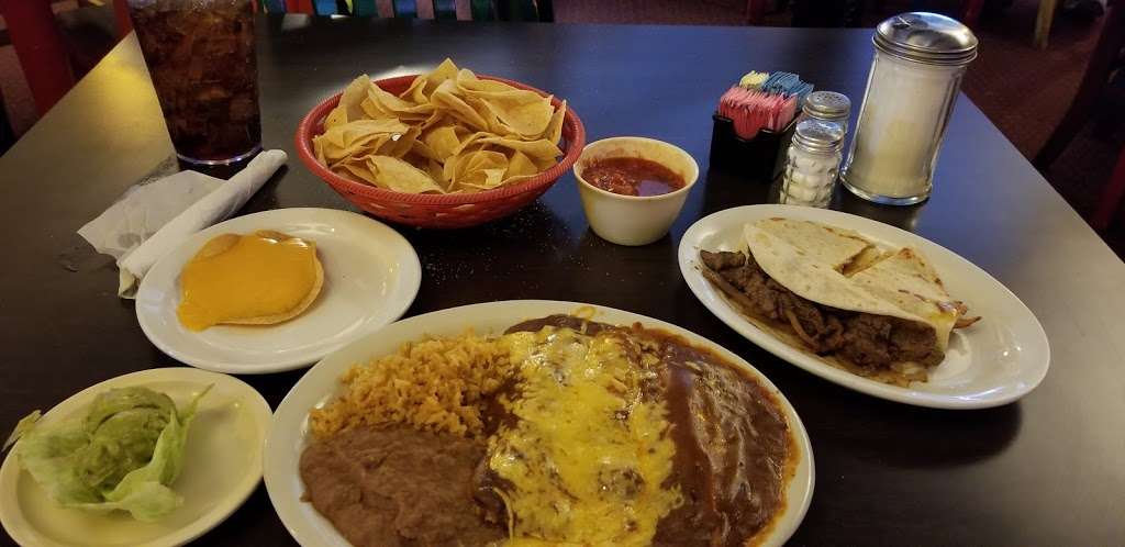 Larrys Original Mexican Restaurant | 3720, 116 E Hwy 90 Alt, Richmond, TX 77406, USA | Phone: (281) 342-2881