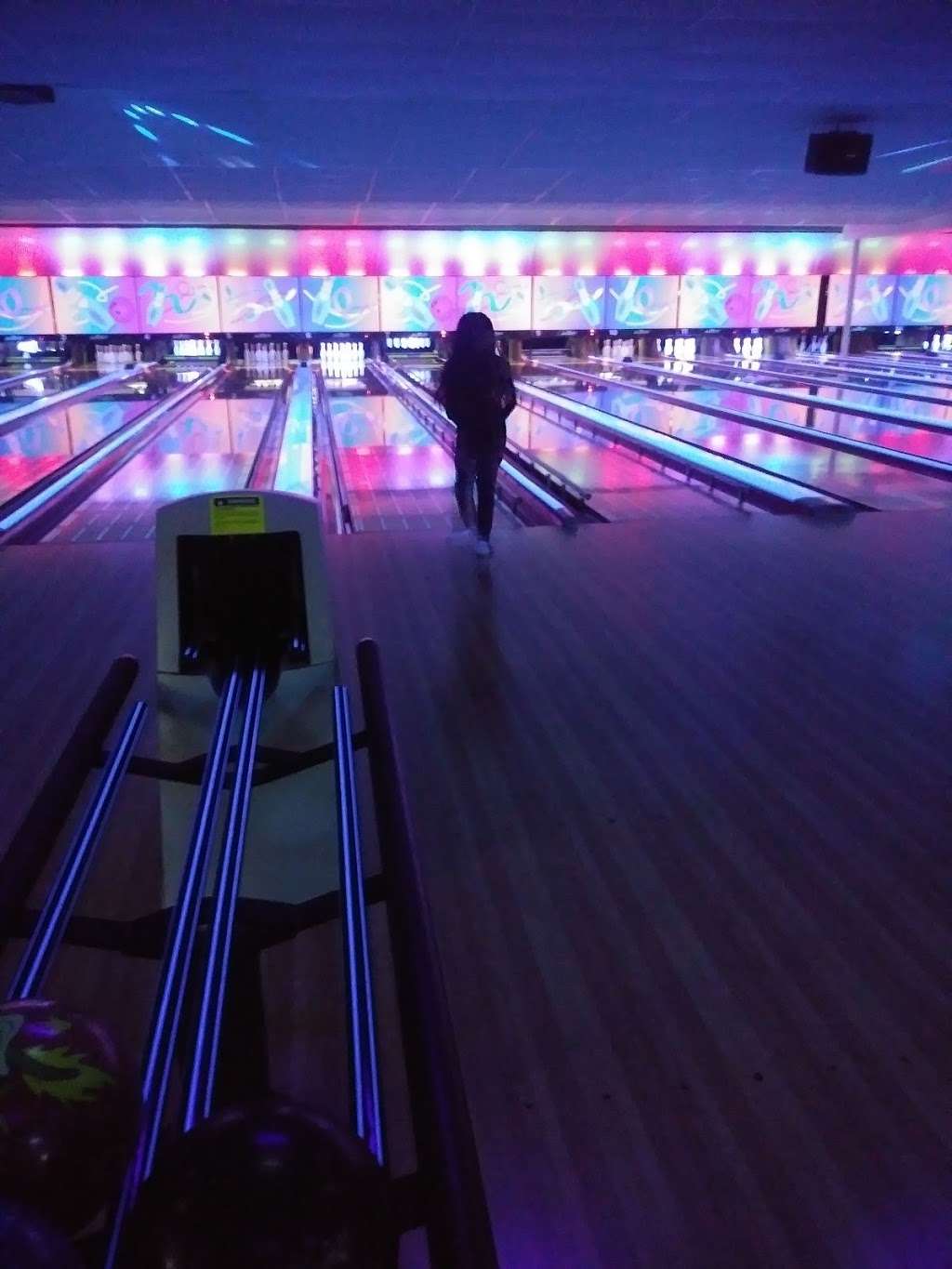 Parkside Lanes | 815 S Co Rd 200 W, Greensburg, IN 47240, USA | Phone: (812) 663-5733