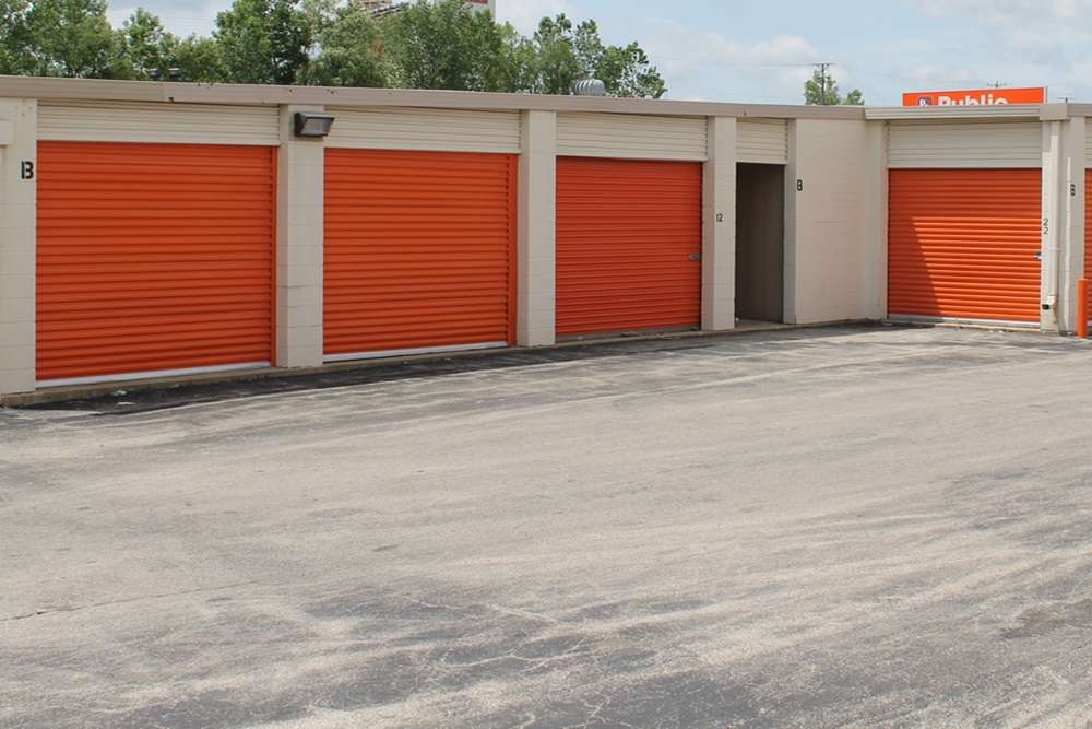 Public Storage | 535 S 84th St, Milwaukee, WI 53214, USA | Phone: (414) 395-0259