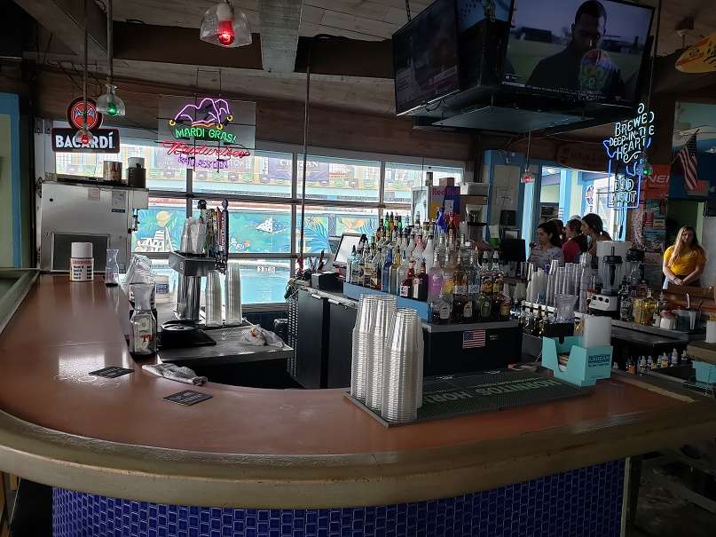 Float Pool & Patio Bar | 2828 Seawall Blvd, Galveston, TX 77550, USA | Phone: (409) 765-7946