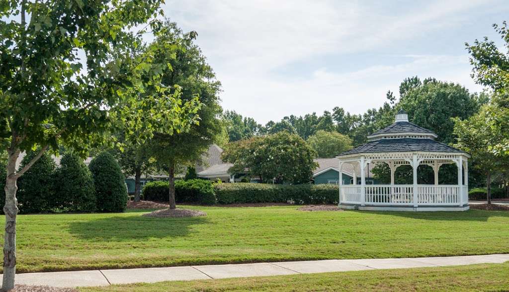 Mint Hill Senior Living | 10830 Lawyers Glen Dr, Mint Hill, NC 28227, USA | Phone: (704) 545-9555