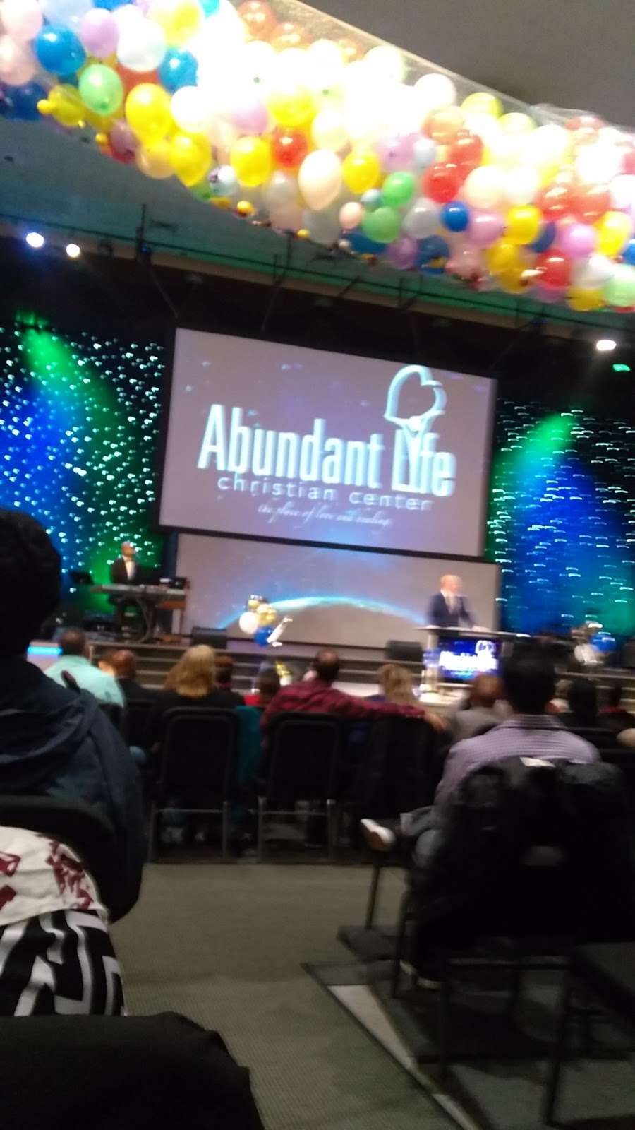 Abundant Life Christian Center | 601 Delaney Rd, La Marque, TX 77568, USA | Phone: (409) 935-1606