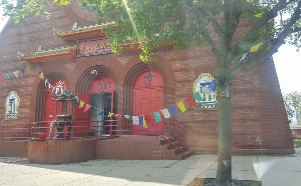 Ling Shen Ching Tze Temple | 1035 W 31st St, Chicago, IL 60608 | Phone: (773) 927-8807