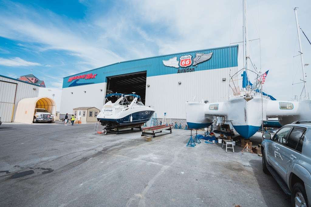 MarineMax Baltimore | 1800 S Clinton St, Baltimore, MD 21224, USA | Phone: (410) 732-1260