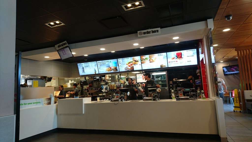 McDonalds | 5100 Harry S Truman Dr, Grandview, MO 64030, USA | Phone: (816) 763-1343