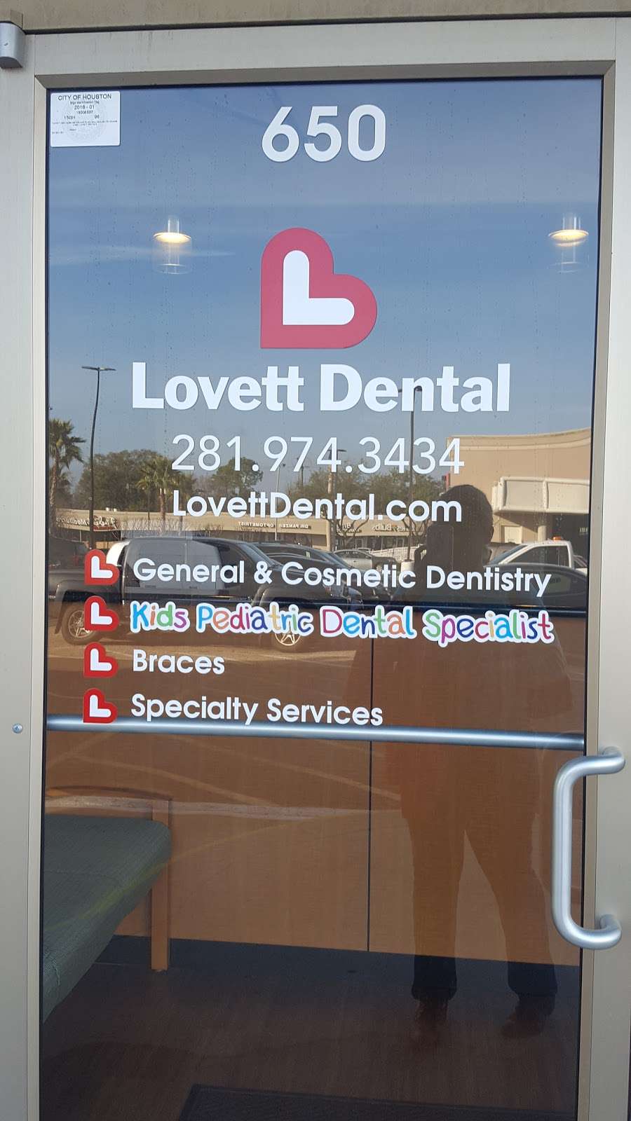 Lovett Dental | 650 meyerland plaza mall, Houston, TX 77096, USA | Phone: (281) 974-3434