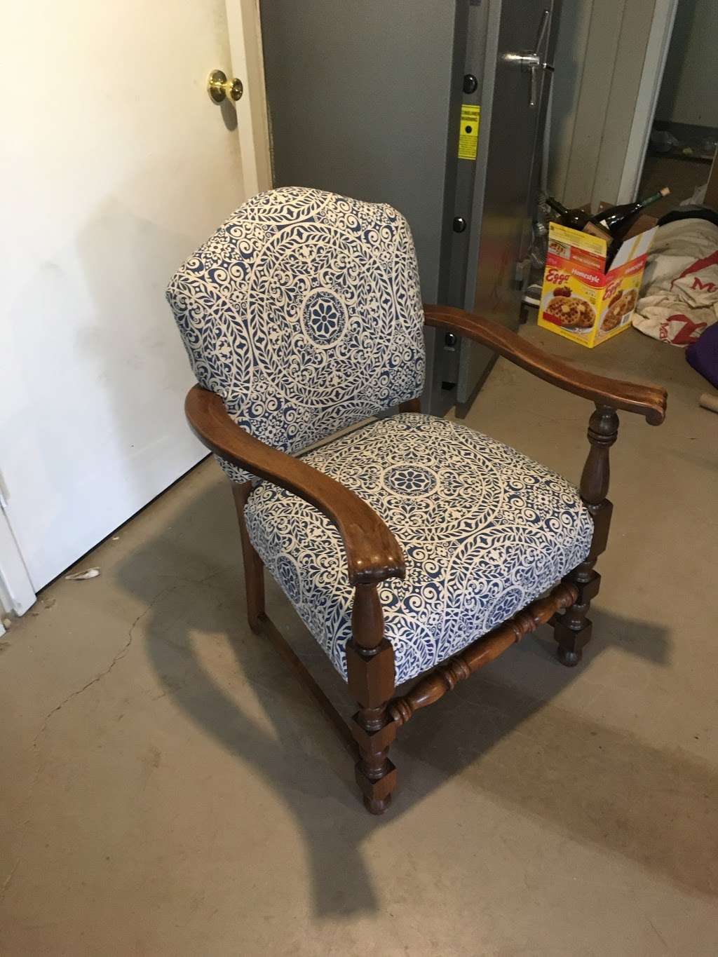 Taylor-Made in KC Upholstery Studio | 2701 Guinotte Ave, Kansas City, MO 64120, USA | Phone: (816) 352-9040