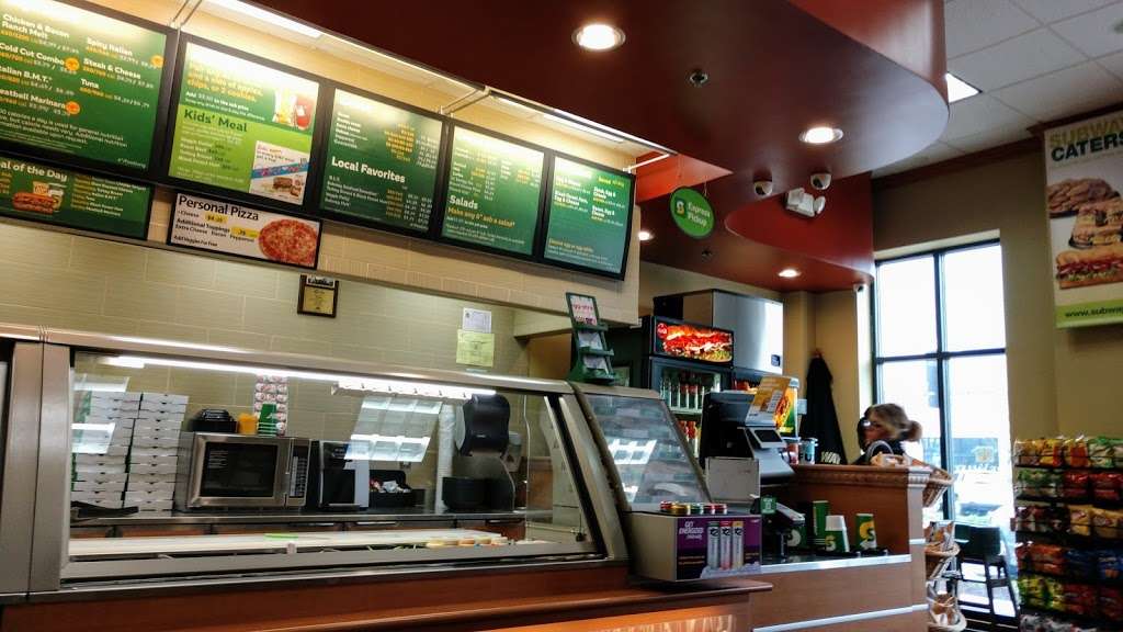 Subway Restaurants | 11085 Resort Road #401, Ellicott City, MD 21042, USA | Phone: (410) 480-7676