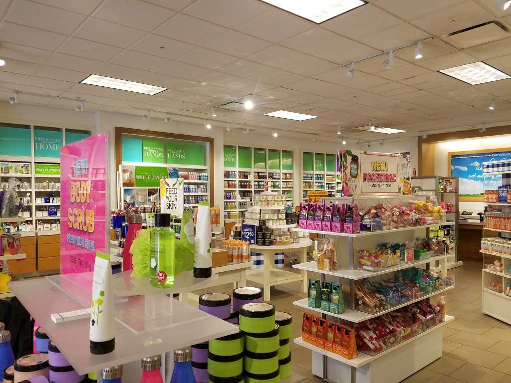 Bath & Body Works | 2000 E Rio Salado Pkwy, Tempe, AZ 85281, USA | Phone: (480) 557-9877