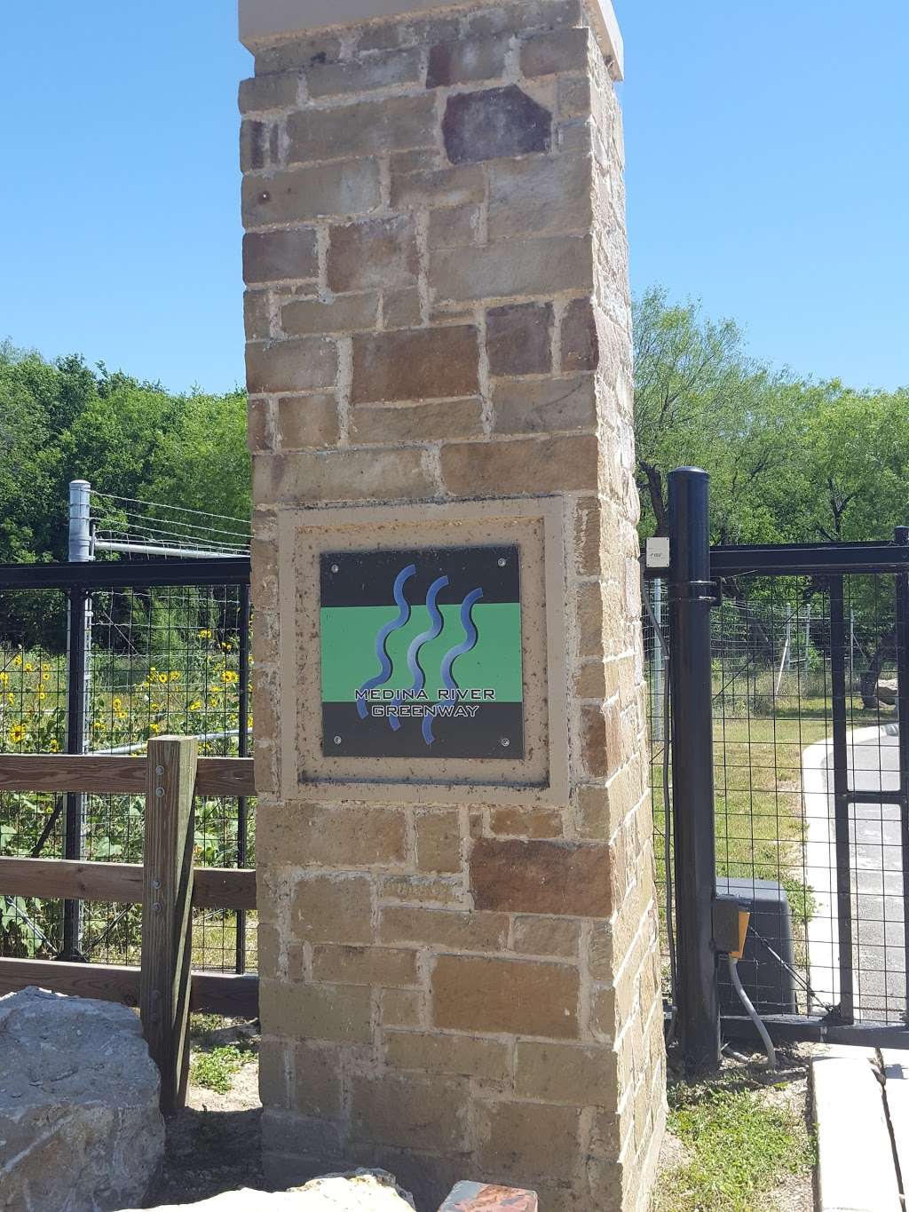 Pleasanton Road Trailhead | 15638 Pleasanton Rd, San Antonio, TX 78221, USA