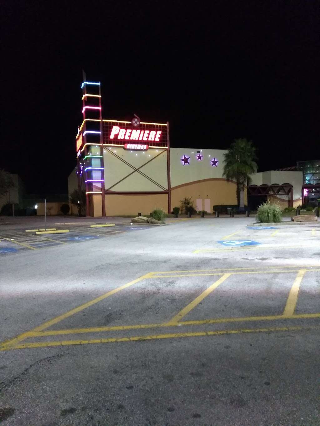 Baytown PREMIERE 11 San Jacinto Mall | 1518 San Jacinto Mall, Baytown, TX 77521, USA