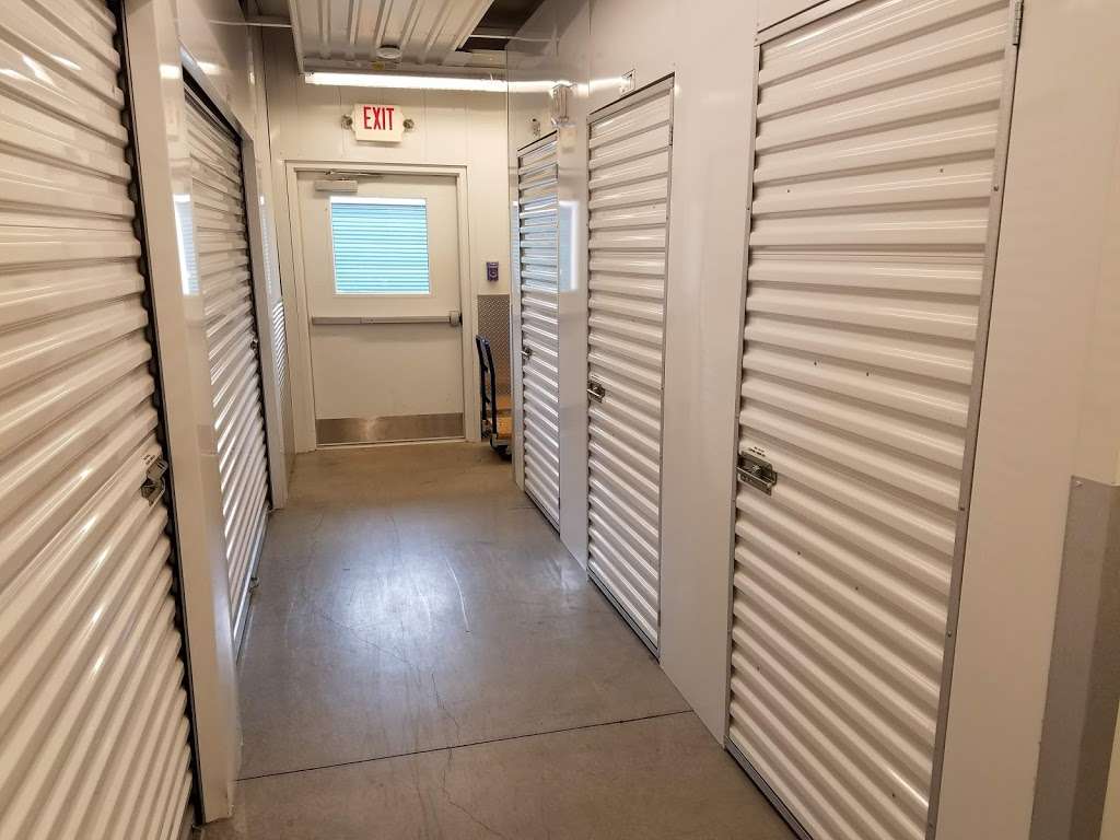 Guaranty Self Storage | 24195 Millstream Dr, Aldie, VA 20105, USA | Phone: (703) 940-9038