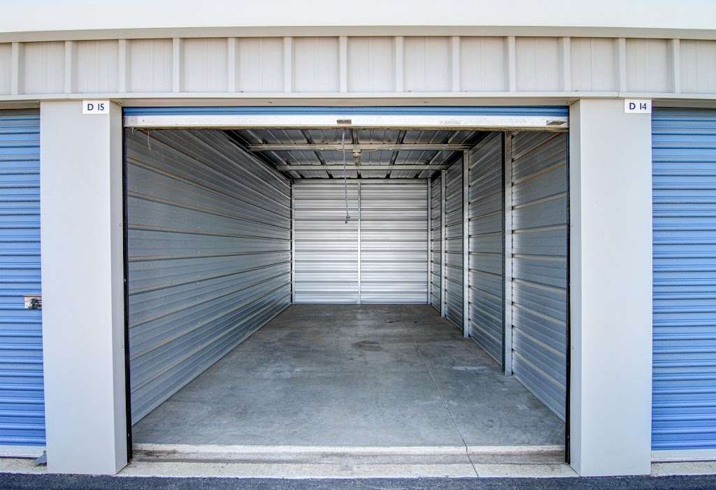 StaxUP Storage - Menifee | 27887 Holland Rd, Menifee, CA 92584, USA | Phone: (951) 842-5130