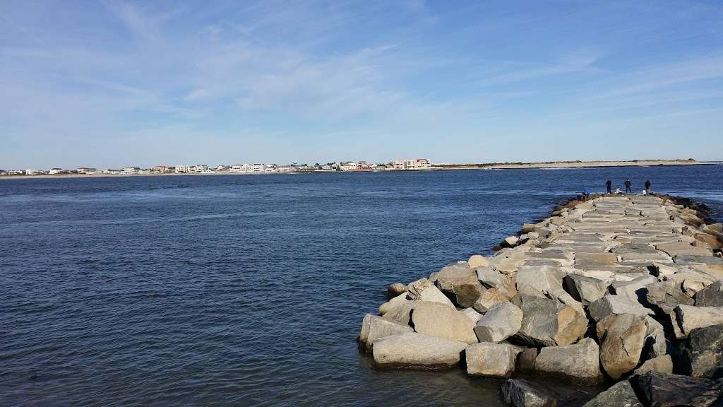 Oscar E. McClinton Waterfront Park | 201 N New Hampshire Ave, Atlantic City, NJ 08401, USA | Phone: (609) 625-8219