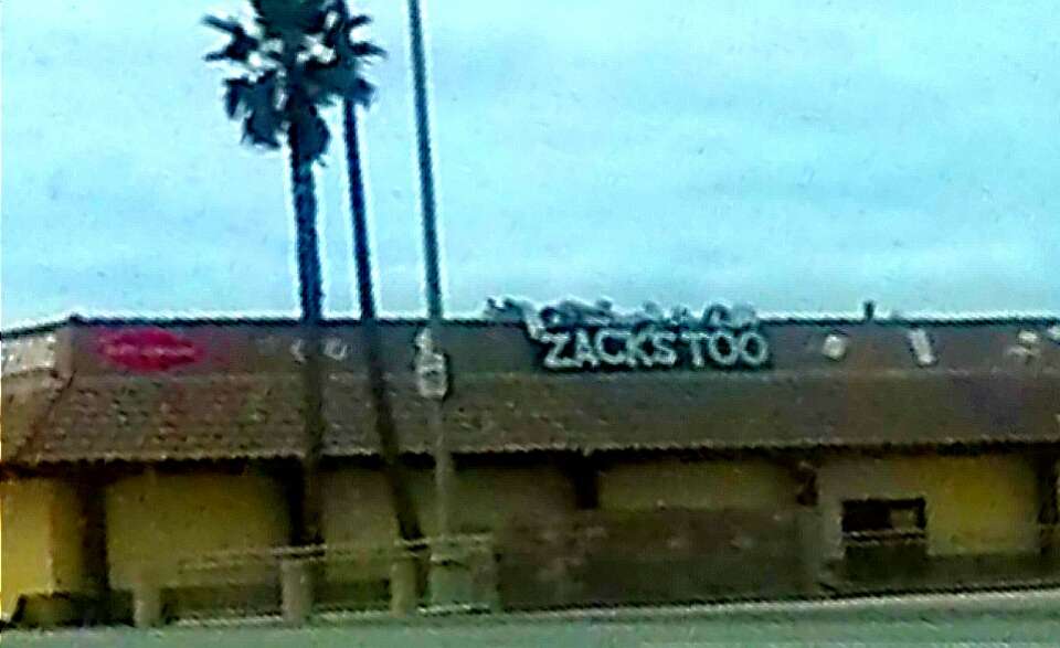 Zacks Too | 21579 Pacific Coast Hwy, Huntington Beach, CA 92648 | Phone: (714) 536-2696