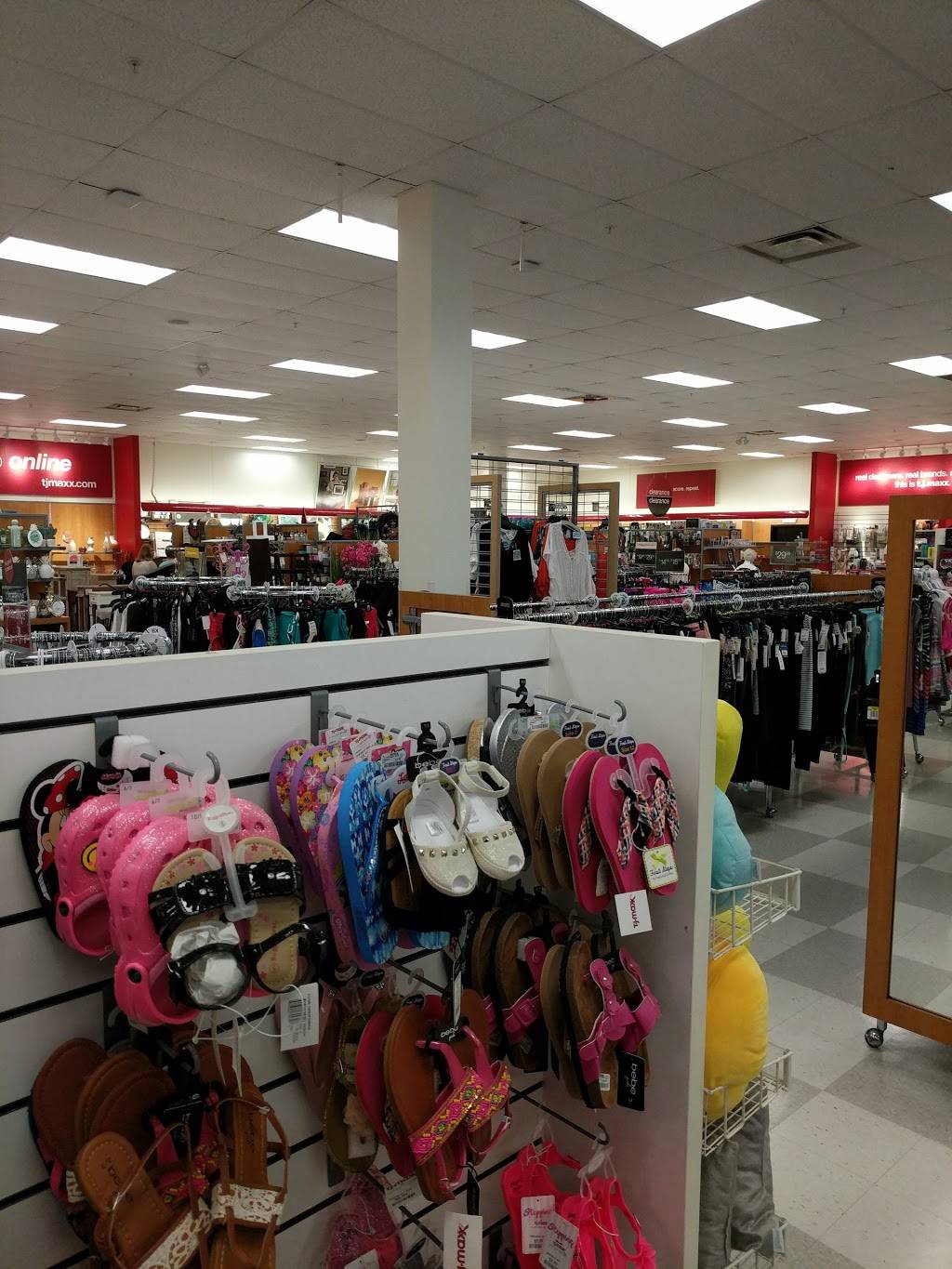 T.J. Maxx | 2138 E Blvd St, Kokomo, IN 46902, USA | Phone: (765) 868-7422