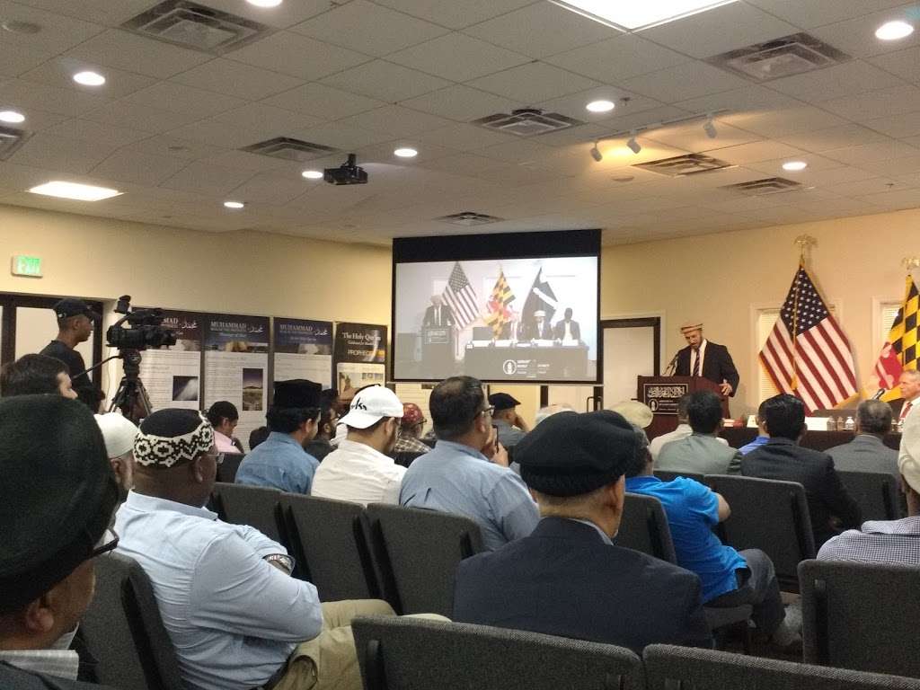 Masjid Bait-us-Samad | 7302 Philadelphia Rd, Rosedale, MD 21237