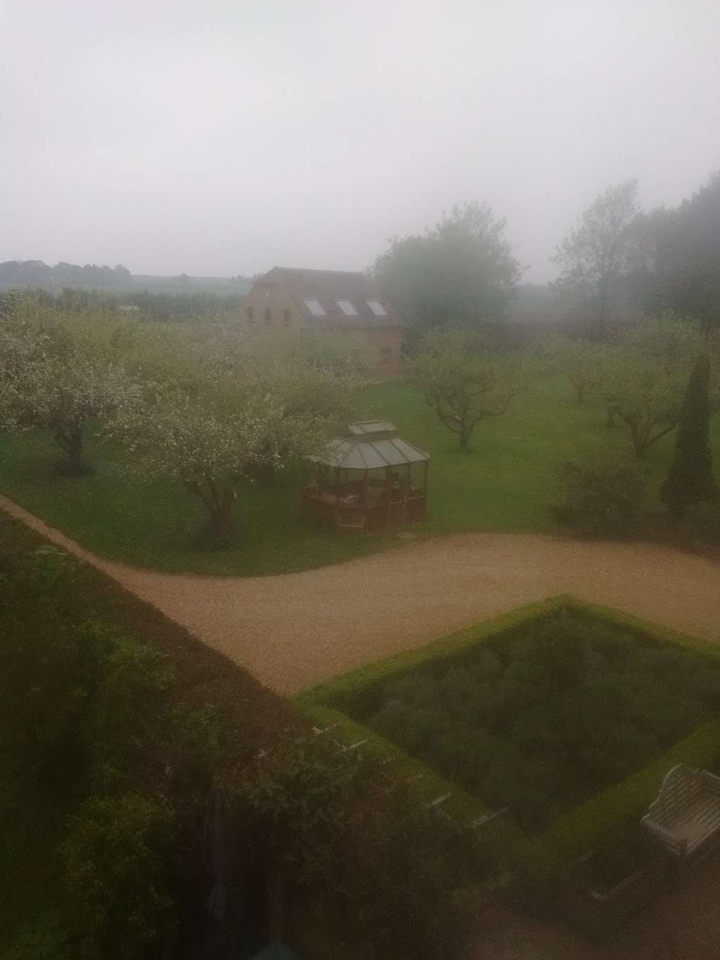 Friars Mill Bed & Breakfast | Maidstone Rd, Matfield, Tonbridge TN12 7LG, UK | Phone: 01892 723810