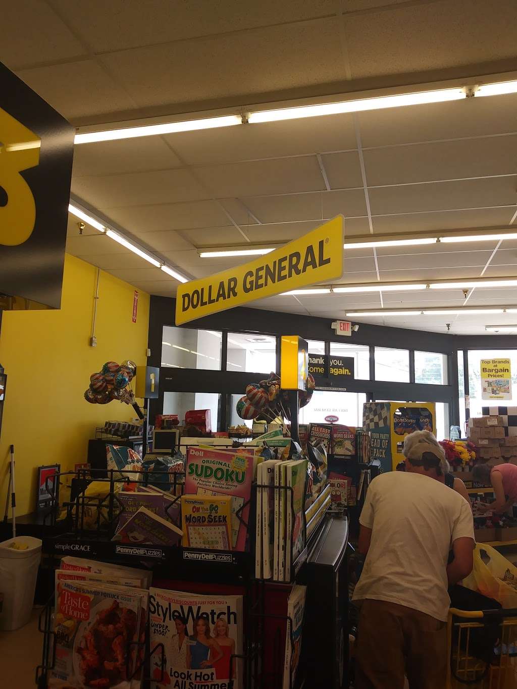 Dollar General | 2120 W Morris St, Indianapolis, IN 46221, USA | Phone: (317) 891-4898