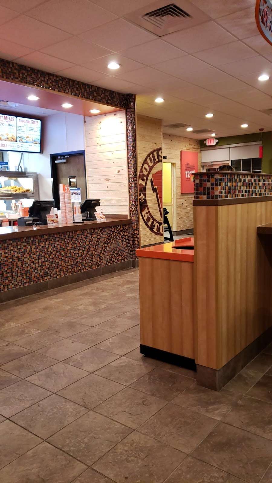 Popeyes Louisiana Kitchen | 852 Buenaventura Blvd, Kissimmee, FL 34743, USA | Phone: (407) 837-4082