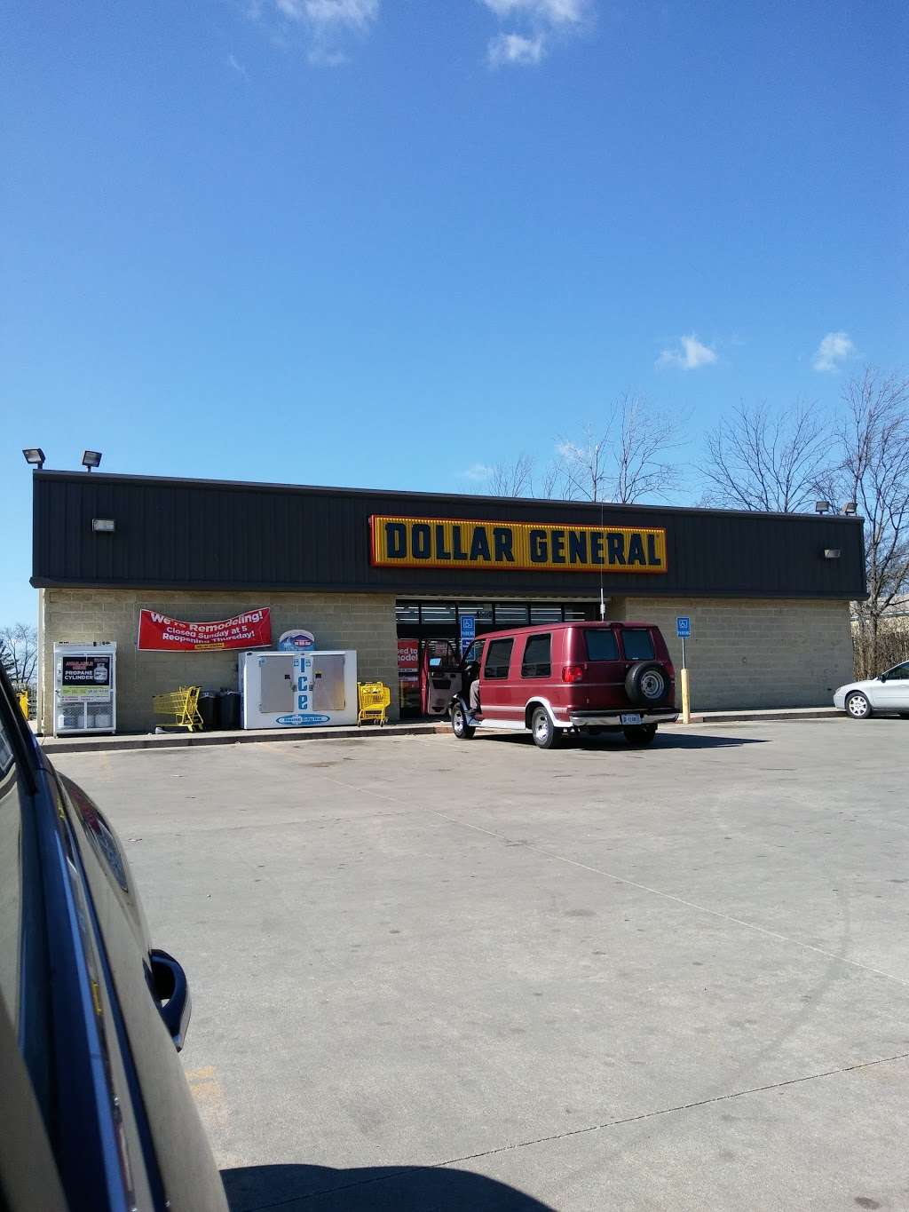 Dollar General | 4502 Shadeland Ave, Indianapolis, IN 46226 | Phone: (317) 546-5784
