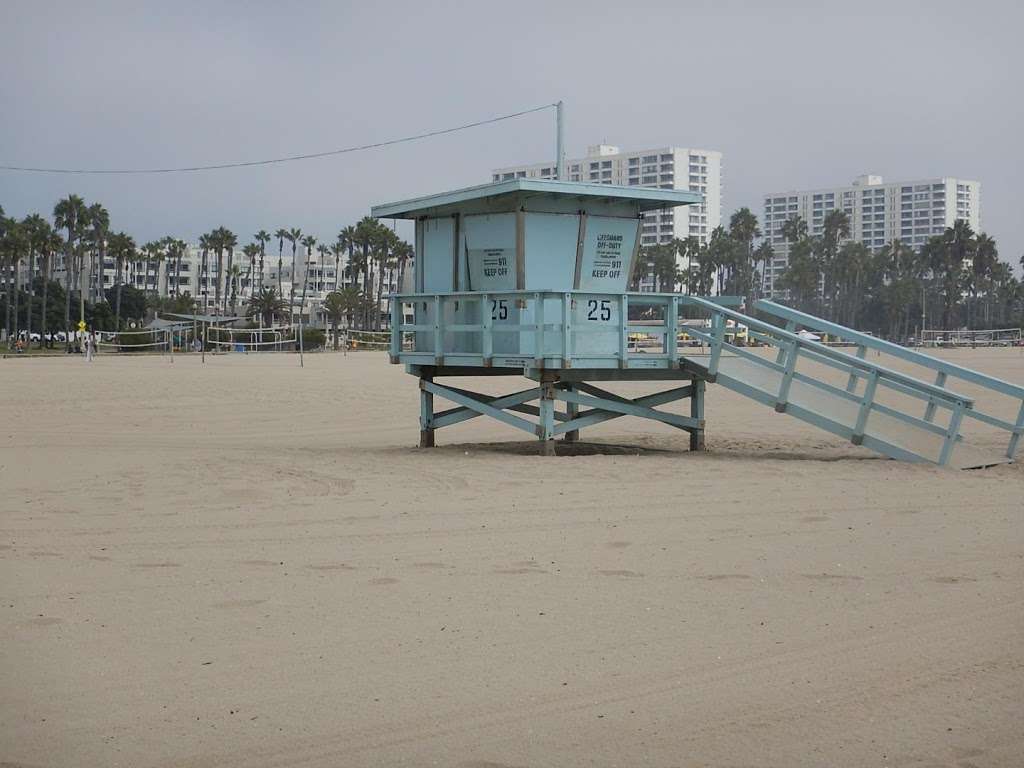 Lifeguard Tower 26 | 2559 Ocean Front Walk, Santa Monica, CA 90405, USA | Phone: (310) 394-3261