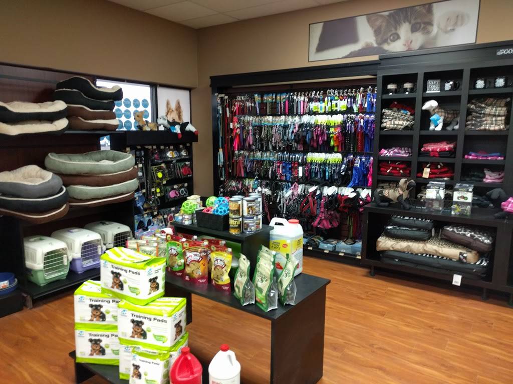 Pet Valu | 13596 Tecumseh Rd E, Saint Clair Beach, ON N8N 3N7, Canada | Phone: (519) 735-0634