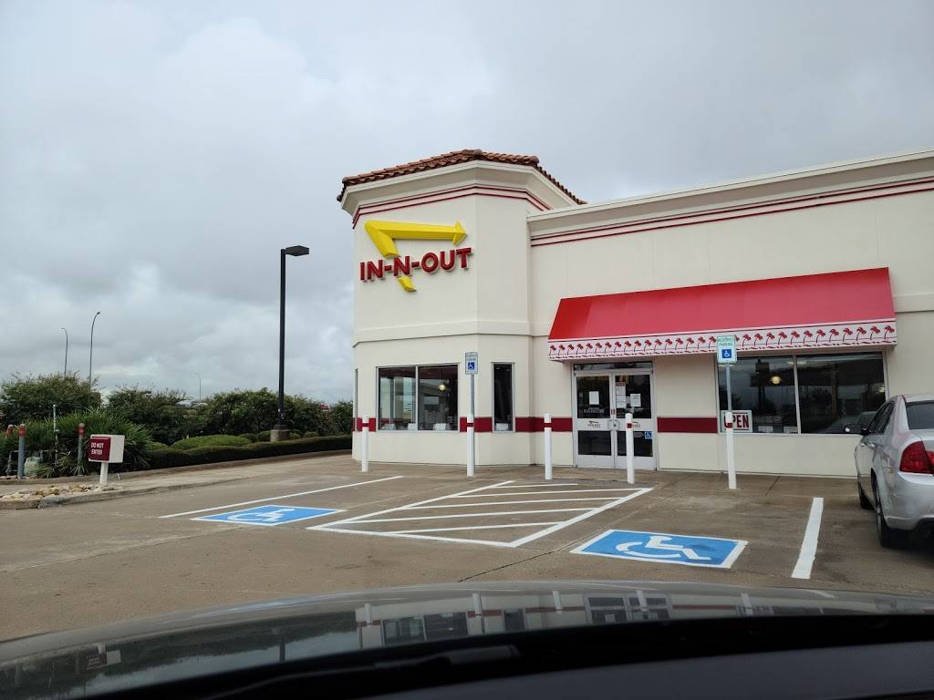 In-N-Out Burger | 12909 Midway Rd, Dallas, TX 75244, USA | Phone: (800) 786-1000