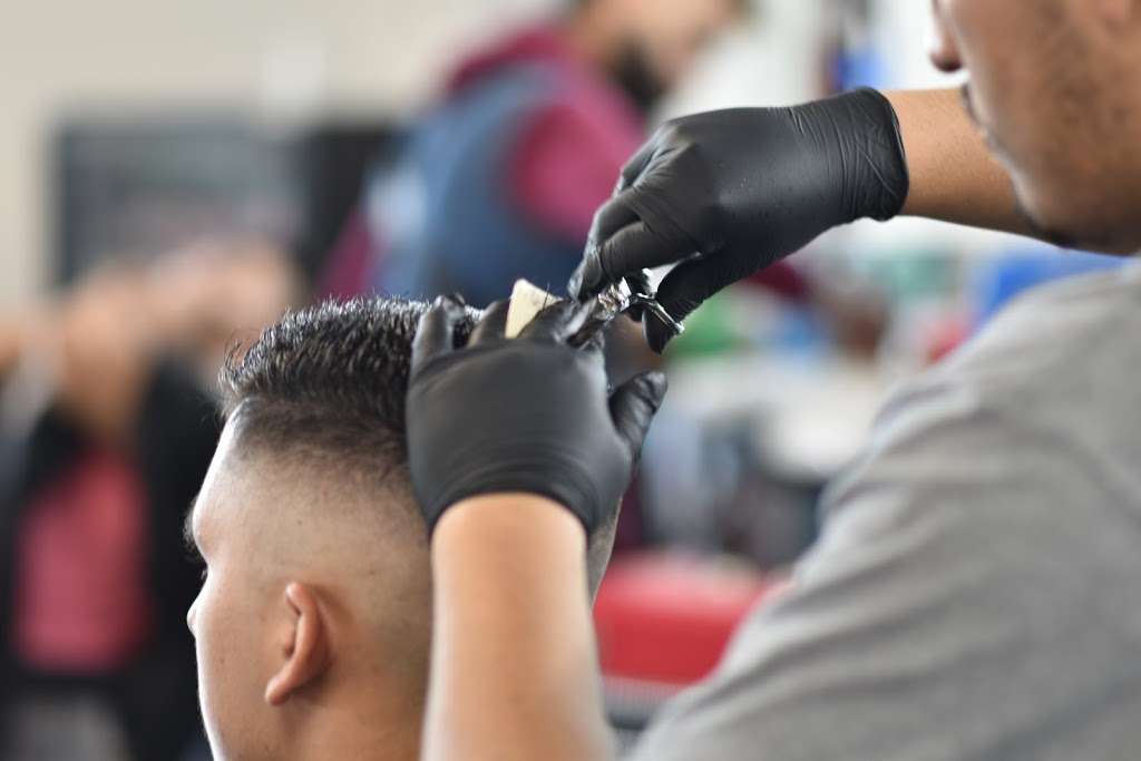 Prime Barber Lounge | 2300 Keller Springs Rd, Carrollton, TX 75006, USA | Phone: (972) 449-1746