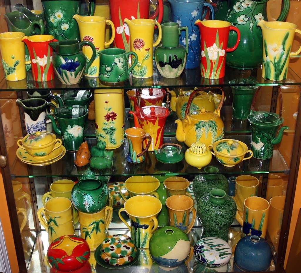 Thomas K. Libby Antiques & Ceramics | Cannondale Village, 26 Cannon Rd., Wilton, CT 06897, USA | Phone: (203) 247-6164