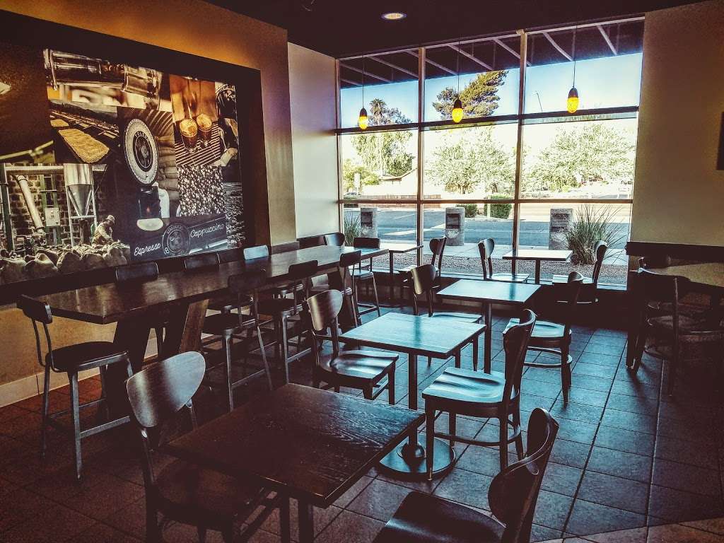 Starbucks | 13637 N Tatum Blvd Ste. 6, Phoenix, AZ 85032, USA | Phone: (602) 404-2400