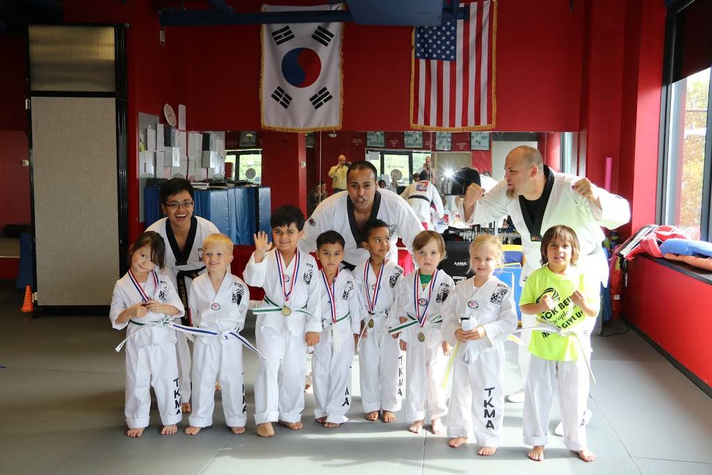 T K Gym & Martial Arts | P-402, 6831 Wisconsin Ave, Chevy Chase, MD 20815, USA | Phone: (301) 657-7782