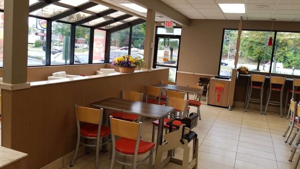 Burger King | 3948 US-1 Apt 1, Monmouth Junction, NJ 08852, USA | Phone: (732) 297-0793