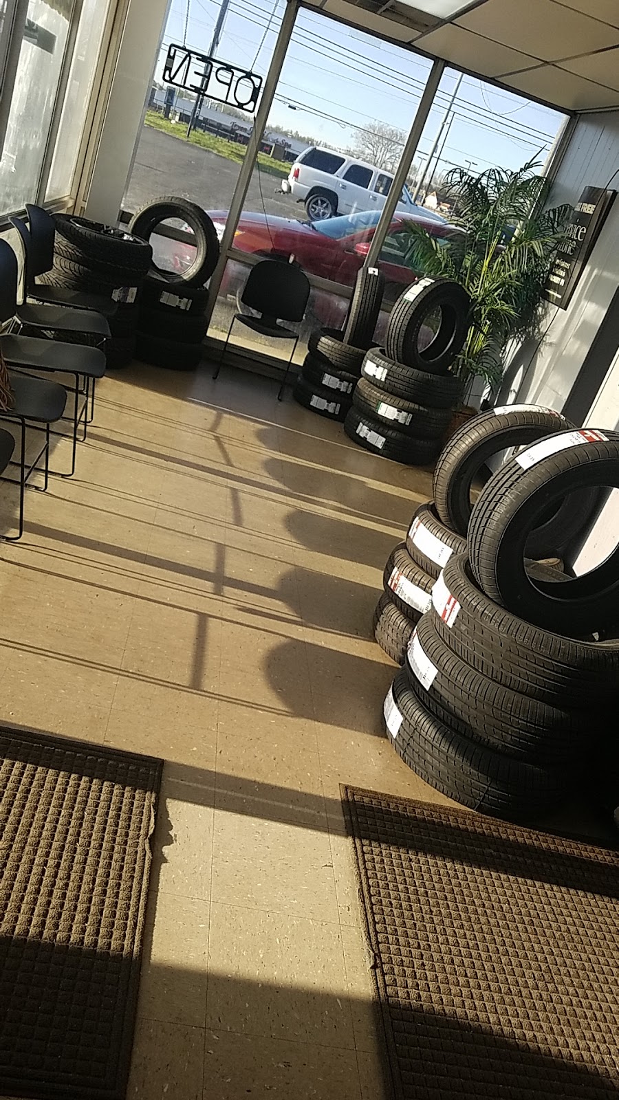 Used Tires Express | 4417 N Tryon St, Charlotte, NC 28213 | Phone: (704) 596-4000