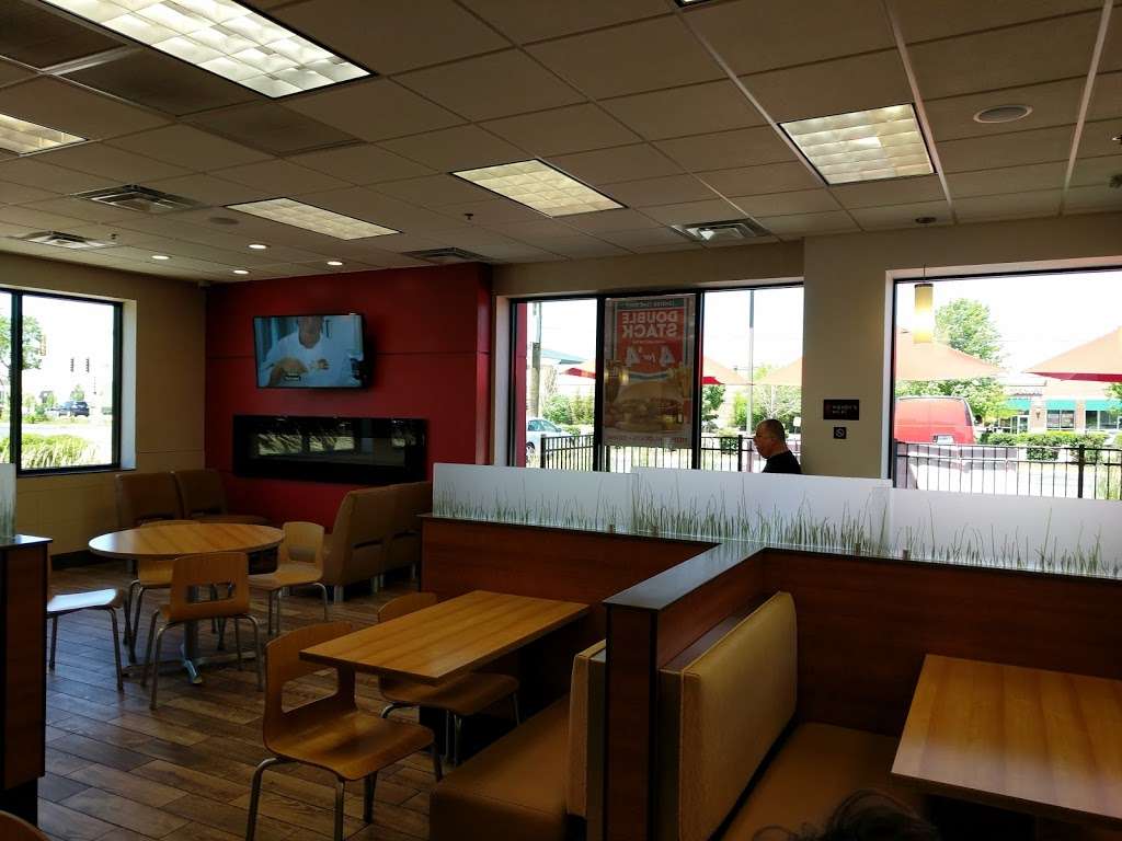 Wendys | 1925 Boughton Rd, Woodridge, IL 60517, USA | Phone: (630) 910-0170