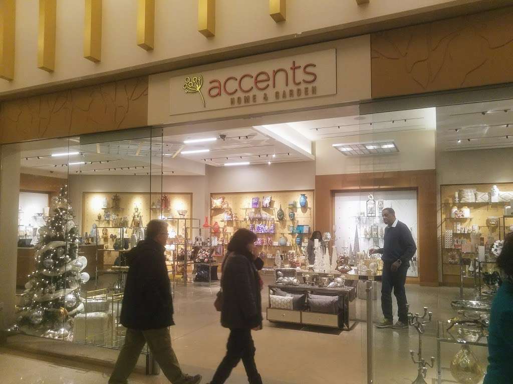 Accents Home And Garden | 7200 MGM National Ave, Oxon Hill, MD 20745, USA