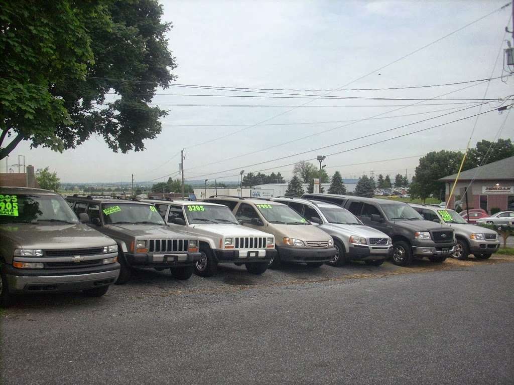 905 Cars and Trucks | 905 Lancaster Rd, Manheim, PA 17545, USA | Phone: (717) 665-1345