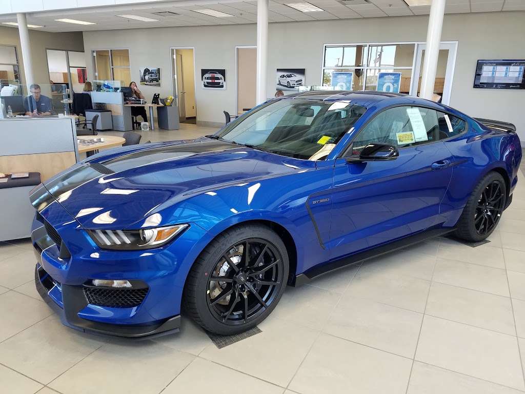 Bill Estes Ford | 450 E Northfield Dr, Brownsburg, IN 46112, USA | Phone: (317) 852-2231