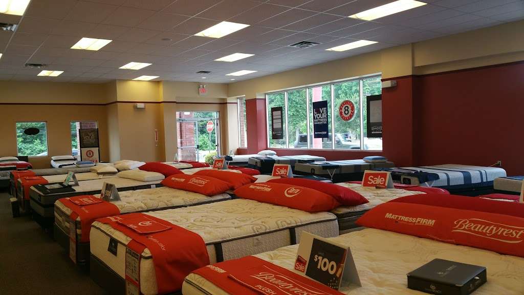 Mattress Firm Franklin Square | 3078 E Franklin Blvd Ste 2, Gastonia, NC 28056, USA | Phone: (704) 867-5970