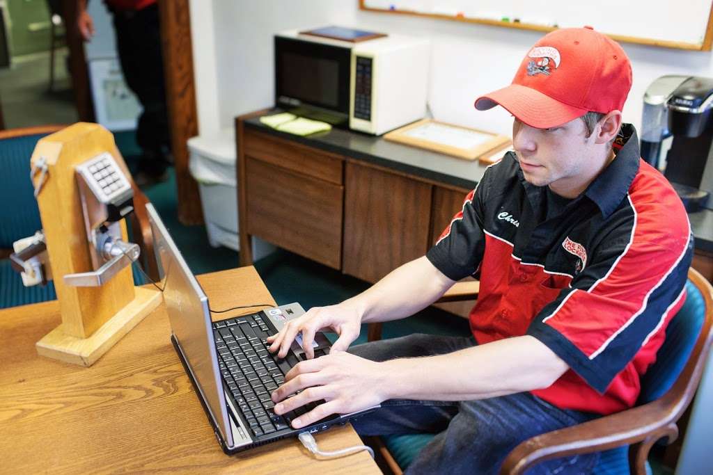 The Flying Locksmiths - Las Vegas | 2920 N Green Valley Pkwy #527, Henderson, NV 89014, USA | Phone: (702) 723-4999