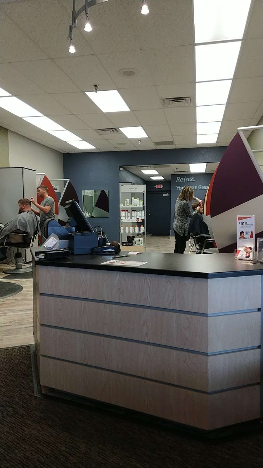 Great Clips | 2738 Heritage Dr, Delafield, WI 53018, USA | Phone: (262) 337-9086