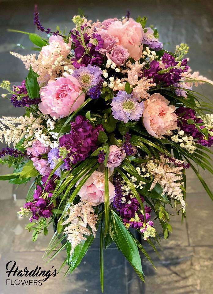 Hardings Flowers | 25 Shambrook Rd, Cheshunt, Waltham Cross EN7 6WA, UK | Phone: 07852 238237