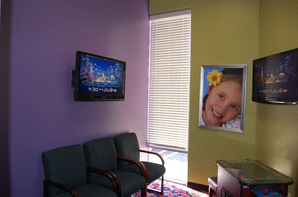 My Kids Dentist & Orthodontics | 14305 Baseline Ave, Fontana, CA 92336, USA | Phone: (909) 854-1437